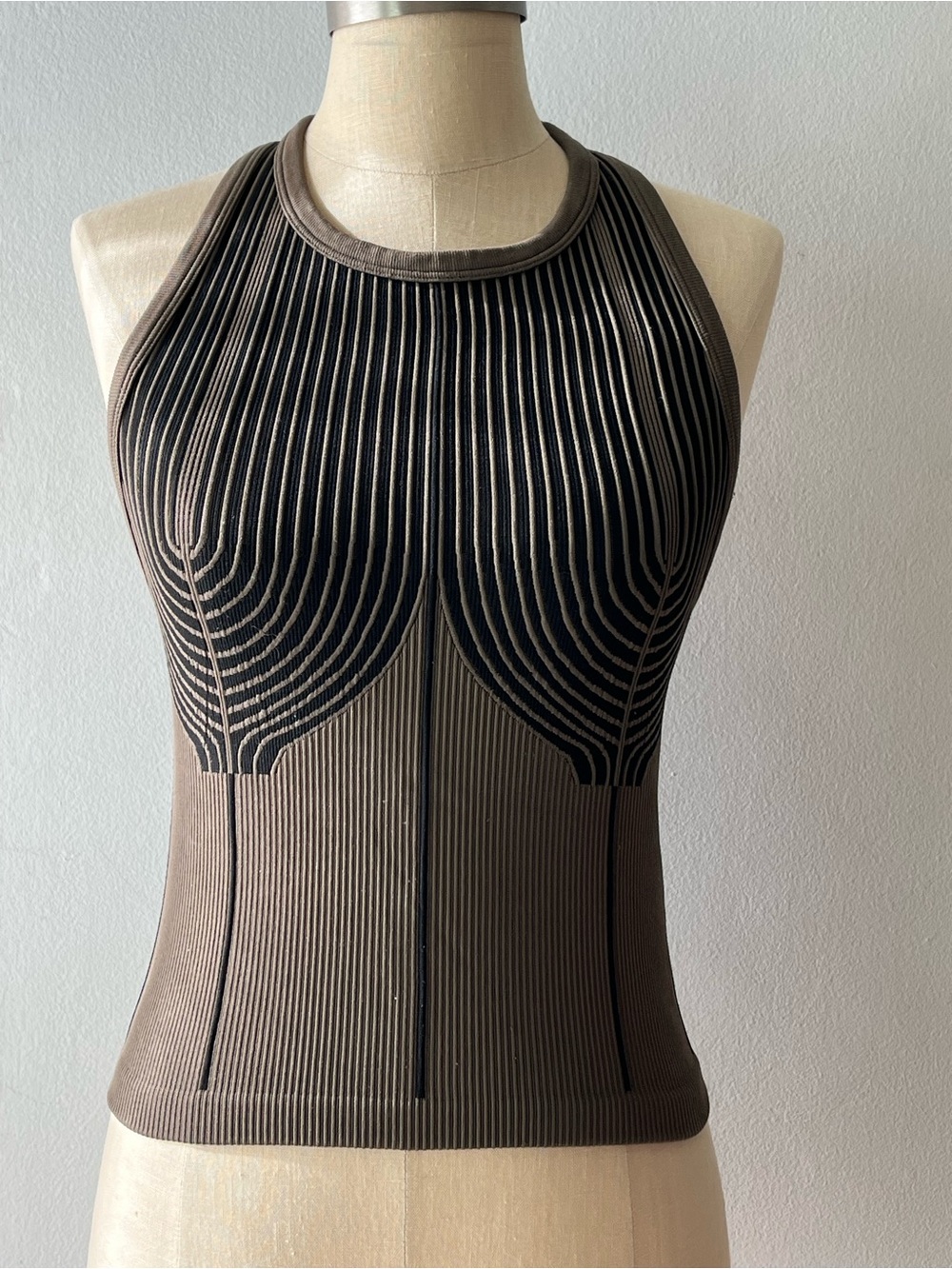 Gladiator Grunge Tank• Olive & Black• Sz S